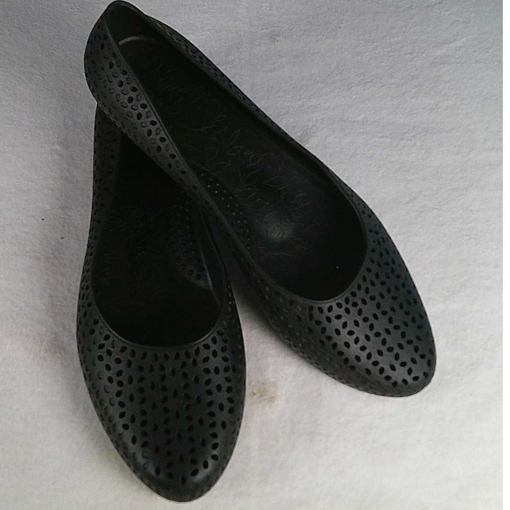 Okabashi Black Perforated Ballet Flats Slip On Shoes Made in USA Womens 8 EU 39